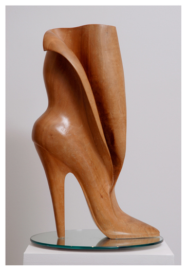 Photo of shoe sculpture